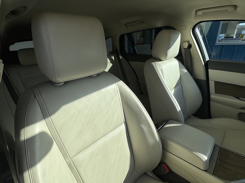 Jaguar 2.2d Premium Luxury Sportbrake 5dr Diesel Auto Euro 5 (s/s) (200 ps)