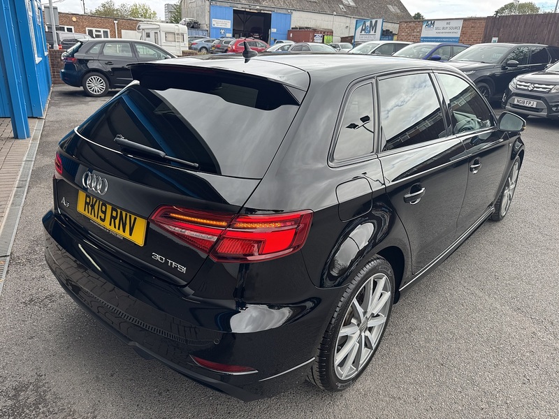 Audi 1.0 TFSI 30 Black Edition Sportback 5dr Petrol Manual Euro 6 (s/s) (116 ps)