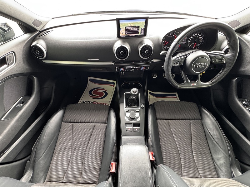 Audi 1.0 TFSI 30 Black Edition Sportback 5dr Petrol Manual Euro 6 (s/s) (116 ps)