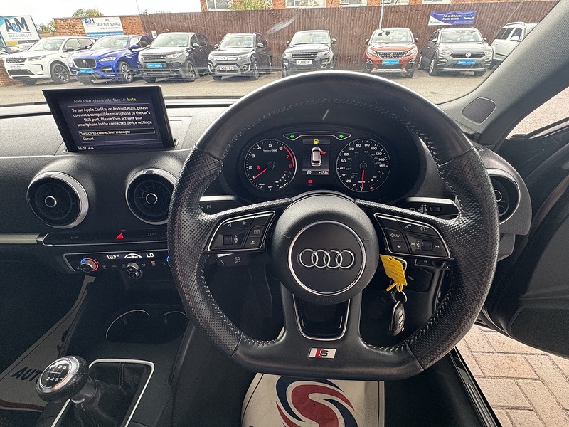 Audi 1.0 TFSI 30 Black Edition Sportback 5dr Petrol Manual Euro 6 (s/s) (116 ps)