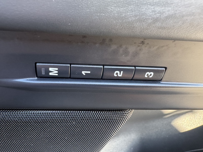Land Rover 2.0 D180 R-Dynamic HSE SUV 5dr Diesel Auto 4WD Euro 6 (s/s) (180 ps)