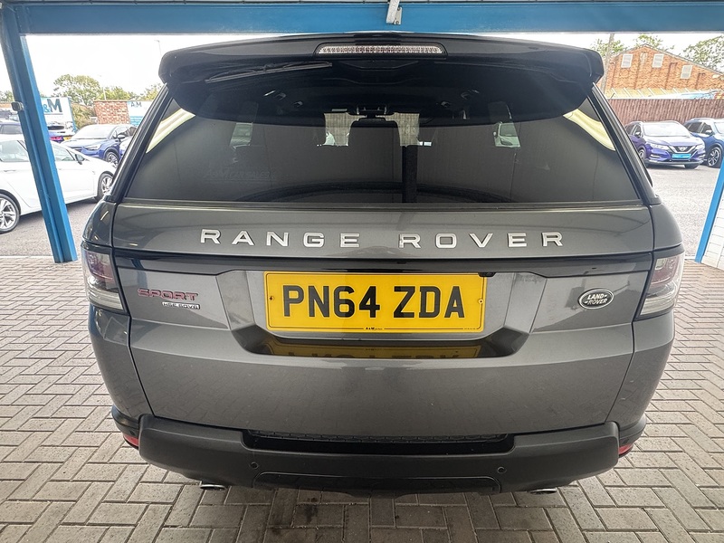 Land Rover SD HSE Dynamic SUV 3.0 Automatic Diesel