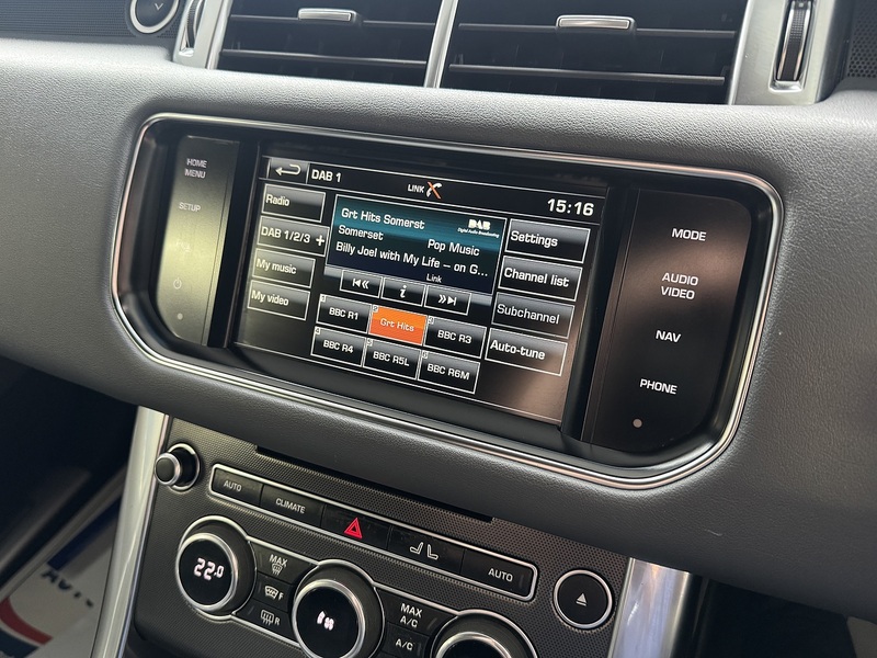 Land Rover SD HSE Dynamic SUV 3.0 Automatic Diesel