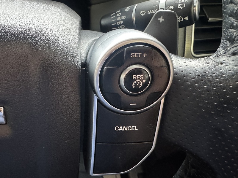 Land Rover SD HSE Dynamic SUV 3.0 Automatic Diesel
