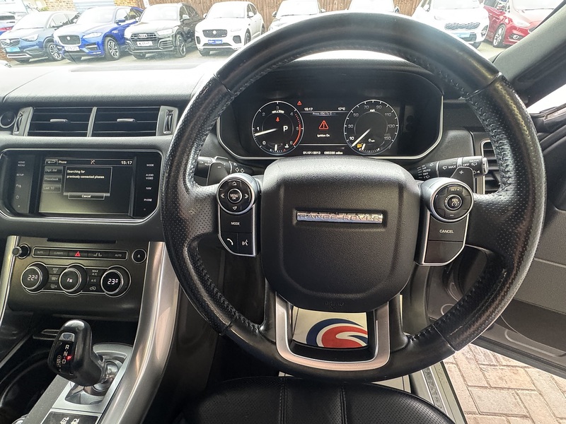 Land Rover SD HSE Dynamic SUV 3.0 Automatic Diesel