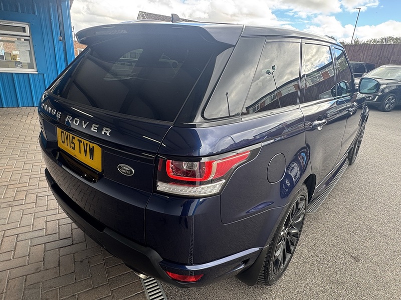 Land Rover SD V8 Autobiography Dynamic SUV 4.4 Automatic Diesel