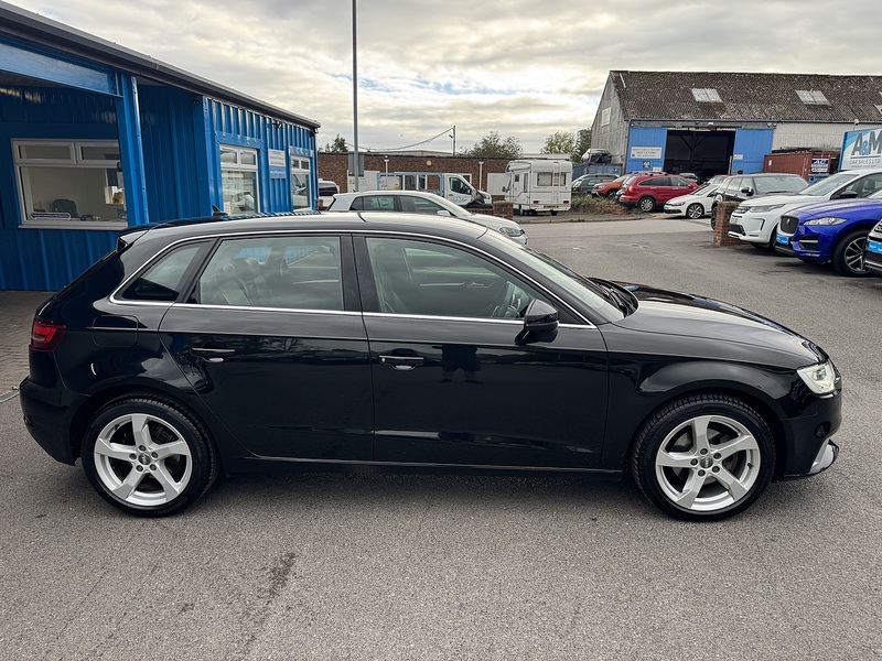 Audi 1.6 TDI 30 Sport Sportback 5dr Diesel Manual Euro 6 (s/s) (116 ps)