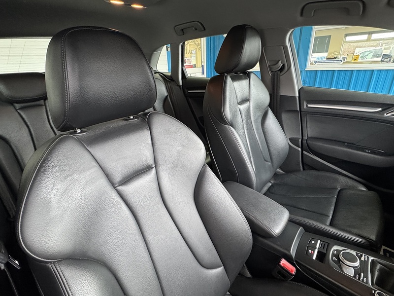Audi 1.6 TDI 30 Sport Sportback 5dr Diesel Manual Euro 6 (s/s) (116 ps)