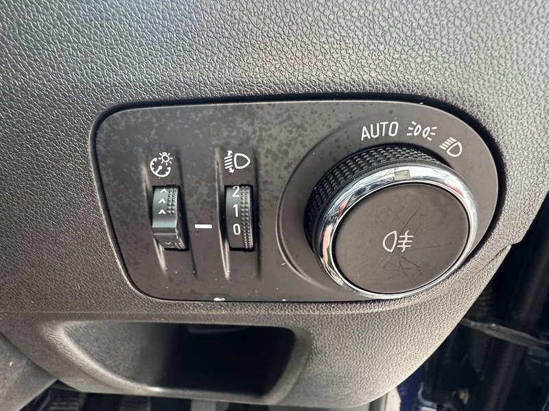Vauxhall 1.2 Turbo Griffin SUV 5dr Petrol Manual Euro 6 (s/s) (110 ps)