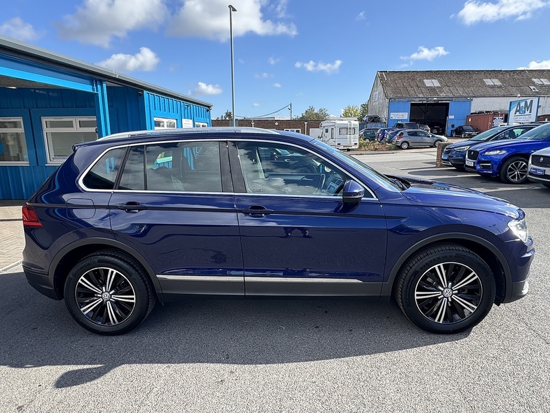 Volkswagen 2.0 TDI BlueMotion Tech SE SUV 5dr Diesel DSG 4Motion Euro 6 (s/s) (150 ps)