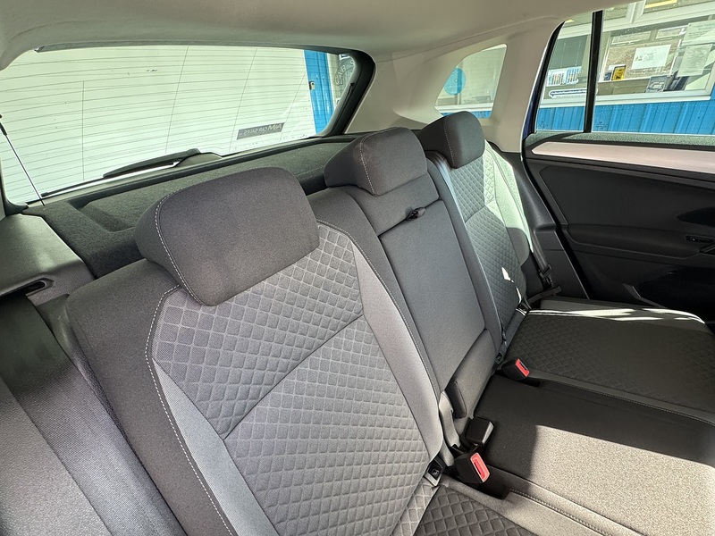 Volkswagen 2.0 TDI BlueMotion Tech SE SUV 5dr Diesel DSG 4Motion Euro 6 (s/s) (150 ps)