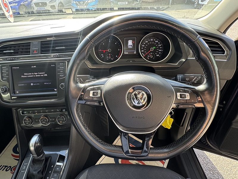 Volkswagen 2.0 TDI BlueMotion Tech SE SUV 5dr Diesel DSG 4Motion Euro 6 (s/s) (150 ps)