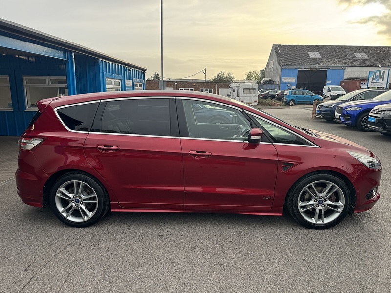Ford TDCi Titanium Sport MPV 2.0 Automatic Diesel
