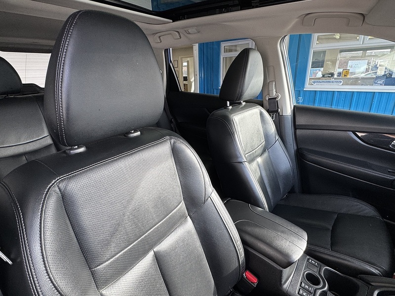 Nissan 1.3 DIG-T Tekna SUV 5dr Petrol DCT Auto Euro 6 (s/s) (160 ps)