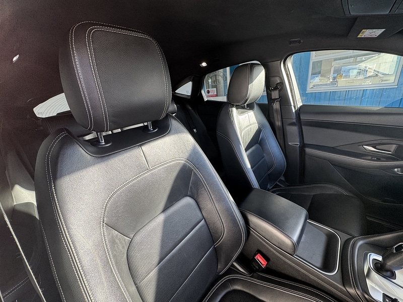 Jaguar D180 R-Dynamic S SUV 2.0 Automatic Diesel
