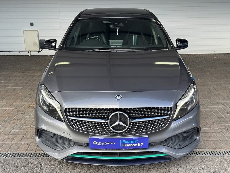 Mercedes-Benz 2.1 A220d Motorsport Edition (Premium) Hatchback 5dr Diesel 7G-DCT Euro 6 (s/s) (177 ps)