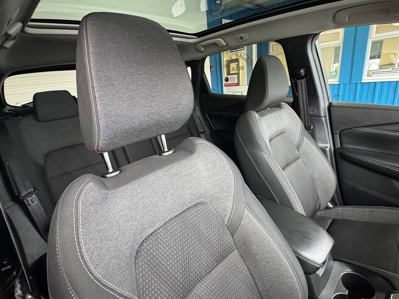 Nissan 1.3 DIG-T MHEV Premiere Edition SUV 5dr Petrol Hybrid Manual Euro 6 (s/s) (140 ps)