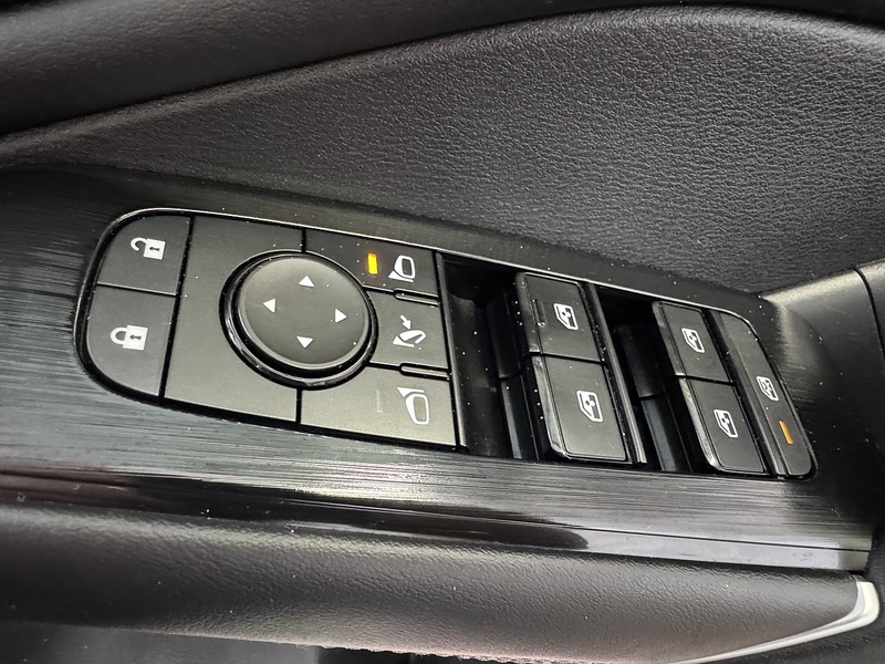 Nissan 1.3 DIG-T MHEV Premiere Edition SUV 5dr Petrol Hybrid Manual Euro 6 (s/s) (140 ps)