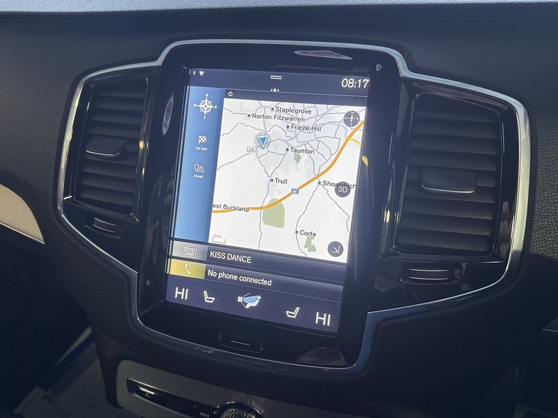 Volvo D5 PowerPulse R-Design SUV 2.0 Automatic Diesel
