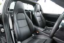 Porsche 911 (991.1) 3.8 Targa 4 GTS - U2445