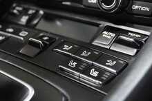 Porsche 911 (991.1) 3.8 Targa 4 GTS - U2445