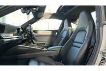 Porsche 911 (992.1) 3.0 T Carrera 4S Coupe - U244802