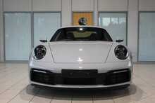 Porsche 911 (992.1) 3.0 T Carrera 4S Coupe - U244802