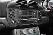 Porsche 911 (996) C4'S' Coupe Manual - U2456