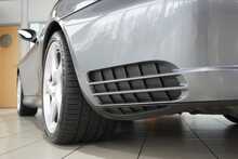 Porsche 911 (996) C4'S' Coupe Manual - U2456