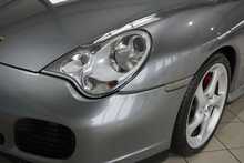 Porsche 911 (996) C4'S' Coupe Manual - U2456