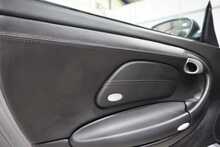 Porsche 911 (996) C4'S' Coupe Manual - U2456