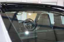 Porsche 911 (991.2) 3.0T Carrera 2 Coupe - U2459