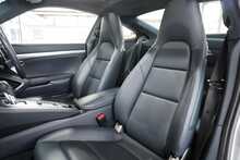 Porsche 911 (991.2) 3.0T Carrera 2 Coupe - U2459