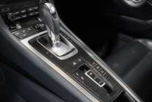 Porsche 911 (991.2) 3.0T Carrera 2 Coupe - U2459