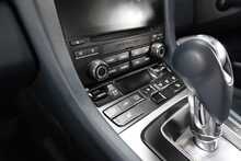 Porsche 911 (991.2) 3.0T Carrera 2 Coupe - U2459