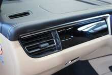 Porsche Macan 3.0T V6 S - U2461