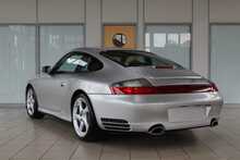Porsche 911 (996.2) Carrera 4S Coupe - U2469