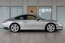 Porsche 911 (996.2) Carrera 4S Coupe - U2469