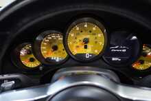 Porsche 911 (991.2) Carrera 4S Cabriolet - U2471