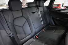 Porsche Macan S Gen2 3.0T V6 'S' Petrol PDK - U2484