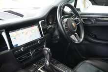 Porsche Macan S Gen2 3.0T V6 'S' Petrol PDK - U2484