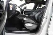 Porsche Macan Gen 2 Turbo 2.9 V6 - U2492