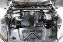 Porsche Macan Gen 2 Turbo 2.9 V6 - U2492
