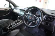 Porsche Macan Gen 2 3.0T V6 'S' PDK - U2520