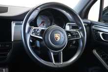 Porsche Macan Gen 2 3.0T V6 'S' PDK - U2520