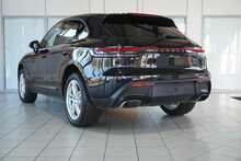 Porsche Macan Gen 3 2.0T PDK - U2522