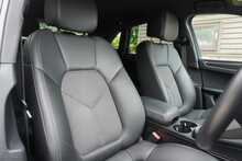 Porsche Macan Gen 3 2.0T PDK - U2522