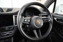 Porsche Macan Gen3 2.0T PDK (265 ps) - U2556