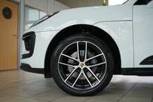 Porsche Macan Gen3 2.0T PDK (265 ps) - U2556
