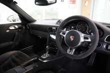 Porsche 911 (997.2) 3.8 Carrera 4 GTS Coupe PDK - U2576